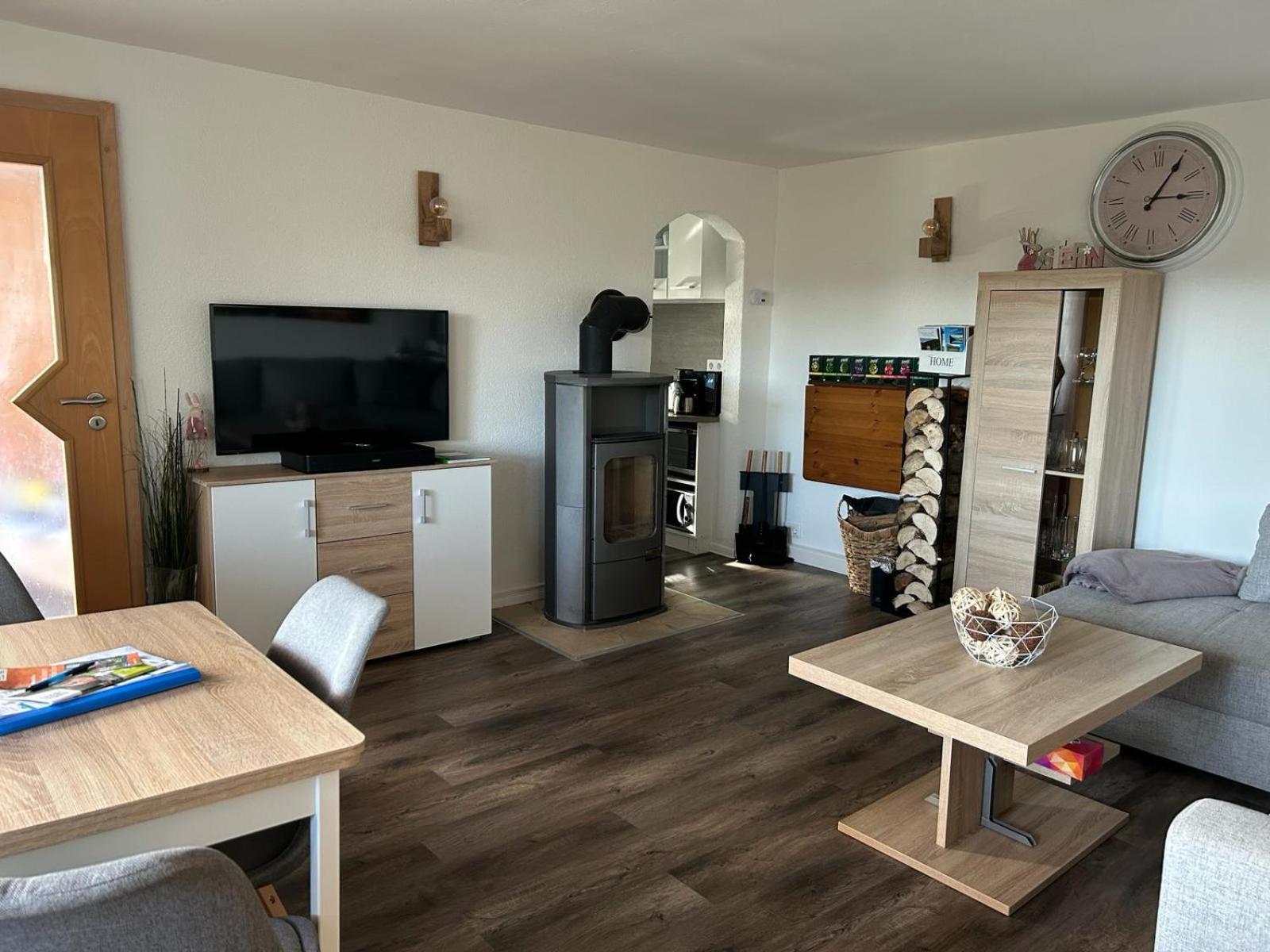 Bungalow Schwarzatalblick In Bad Blankenburg Ortsteil Boehlscheiben Extérieur photo